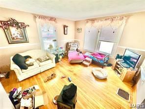 805 N Carleton, Farmington, MO 63640 - living area with wood finished floors