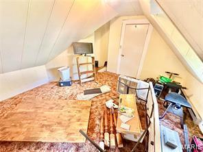 805 N Carleton, Farmington, MO 63640 - office area with lofted ceiling