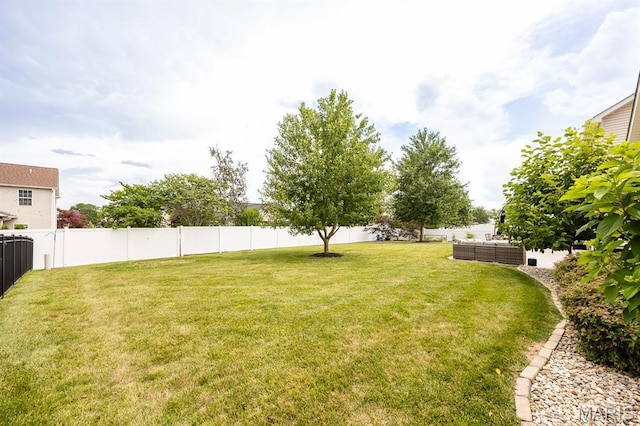 804 Cardiff Ct, Ofallon, IL 62269 - view of yard featuring outdoor lounge area