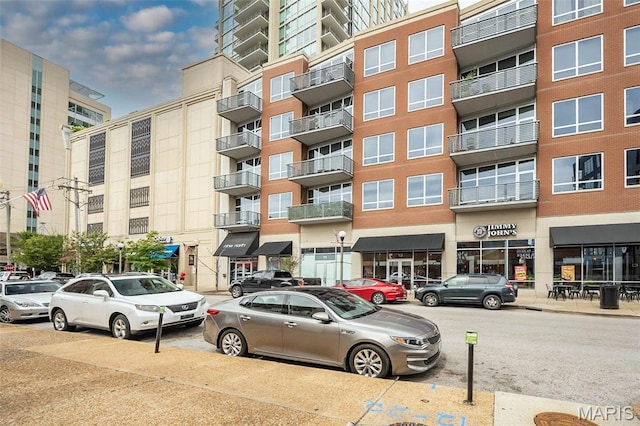 9 N Euclid Ave Unit 509, Saint Louis, MO 63108 - view of building exterior