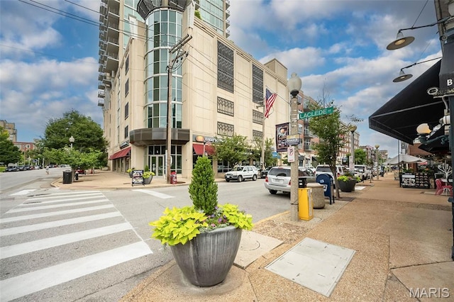 9 N Euclid Ave Unit 509, Saint Louis, MO 63108 - view of building exterior