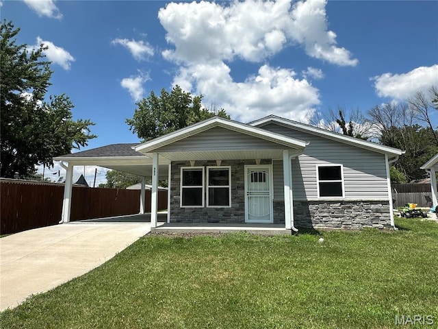 403 E Wells, Perry, MO 63462 - photo 1