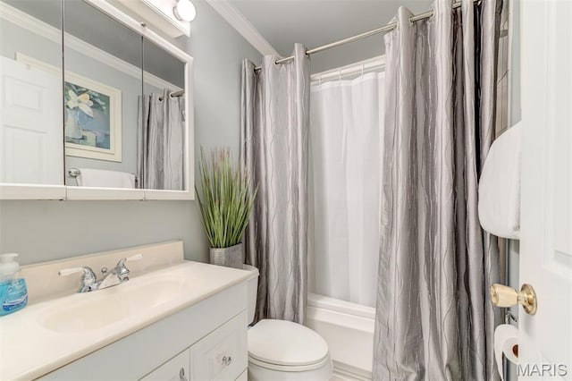 2211 Viewroyal Dr, Des Peres, MO 63131 - bathroom featuring vanity, ornamental molding, and shower / bath combo