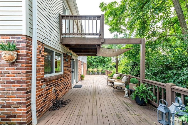 2211 Viewroyal Dr, Des Peres, MO 63131 - view of wooden deck