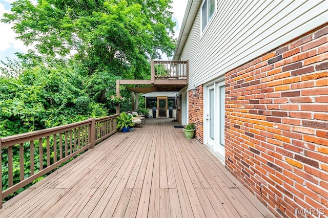 2211 Viewroyal Dr, Des Peres, MO 63131 - view of deck