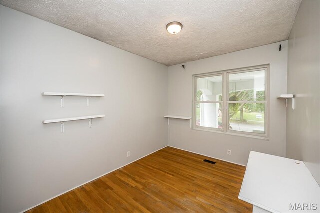 4938 Lansdowne Ave, Saint Louis, MO 63109 - photo 12