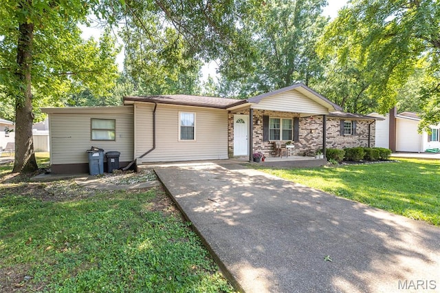 243 Hampton Ct, Poplar Bluff, MO 63901 - photo 3