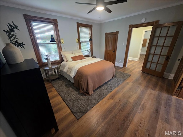371 Jefferson St, Saint Genevieve, MO 63670 - bedroom featuring wood finished floors, ornamental molding, and a ceiling fan