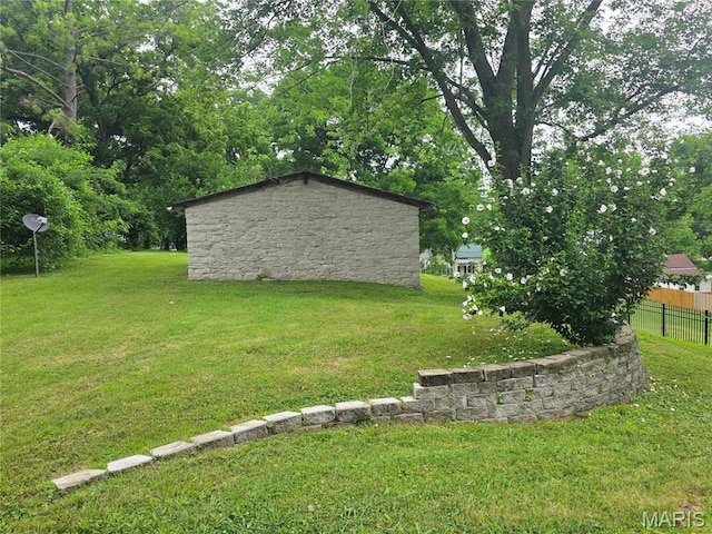 371 Jefferson St, Saint Genevieve, MO 63670 - view of yard