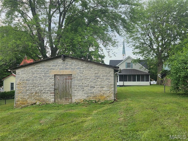 371 Jefferson St, Saint Genevieve, MO 63670 - view of outdoor structure featuring a sunroom