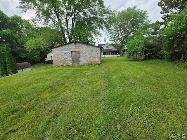 371 Jefferson St, Saint Genevieve, MO 63670 - view of yard