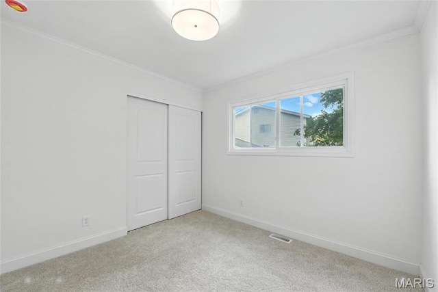15282 Springrun Dr, Chesterfield, MO 63017 - unfurnished bedroom featuring ornamental molding, carpet, and a closet