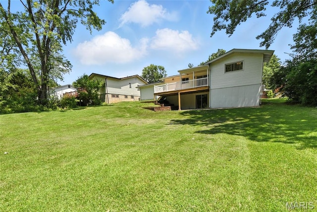 15282 Springrun Dr, Chesterfield, MO 63017 - rear view of house with a wooden deck and a yard