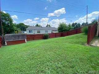 1709 Leafcrest Dr, Hazelwood, MO 63042