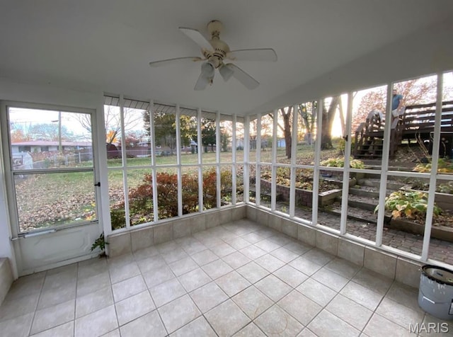 1322 Highland Dr, Rolla, MO 65401 - unfurnished sunroom with ceiling fan