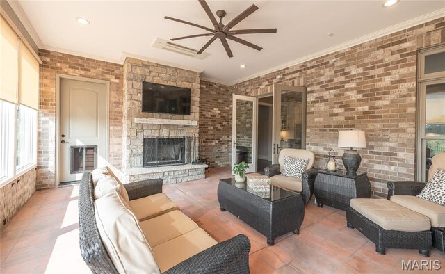 4985 N State Route 157, Edwardsville, IL 62025