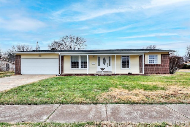 2395 Palm Dr, Florissant, MO 63031 - photo 1