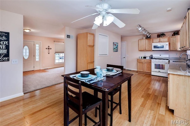 2395 Palm Dr, Florissant, MO 63031 - photo 9