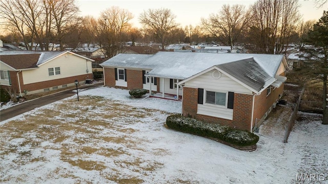 2480 Cambridge Dr, Florissant, MO 63033 - ranch-style home featuring brick siding