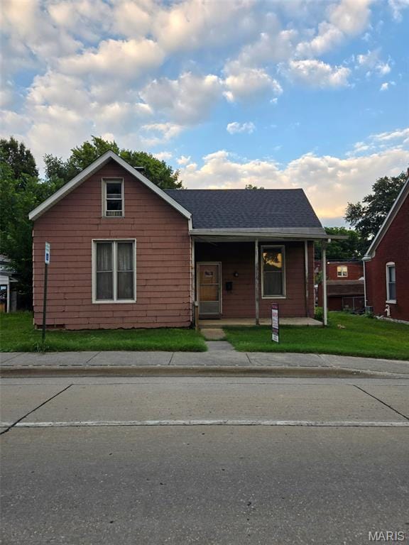 316 N 6th St, Belleville, IL 62220 - photo 1