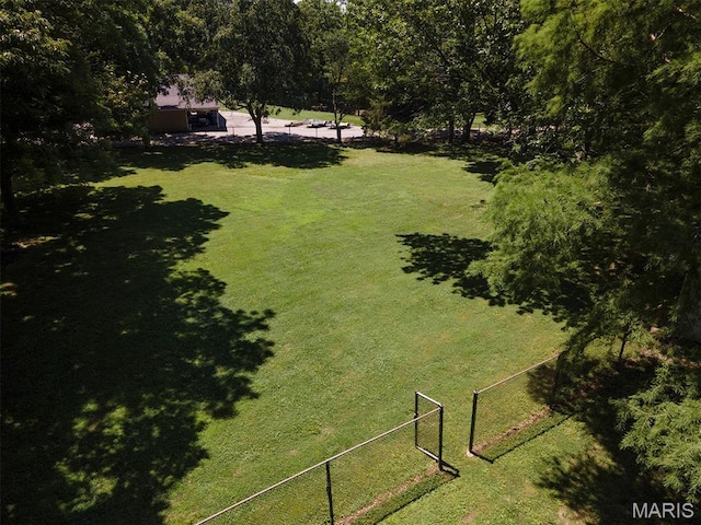 5 Lakeshore Dr, New Baden, IL 62265 - view of yard