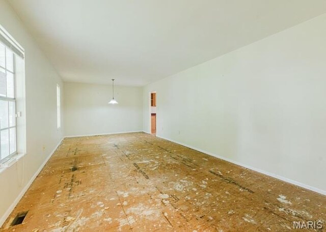 1921 Lakeheights Ln, Saint Louis, MO 63138 - photo 4