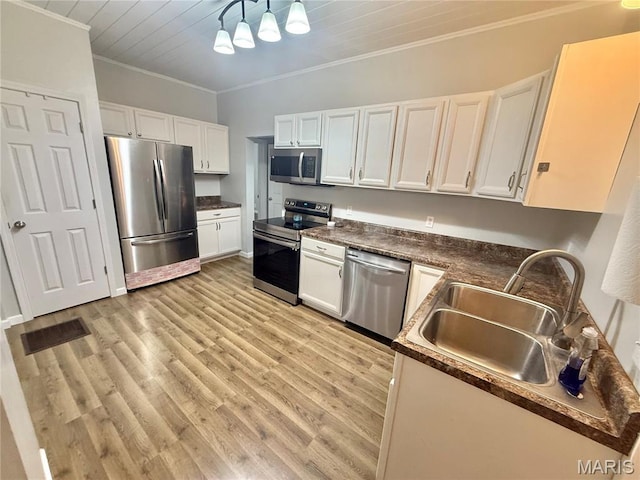 414 Hampton Ave, Park Hills, MO 63601 - photo 16