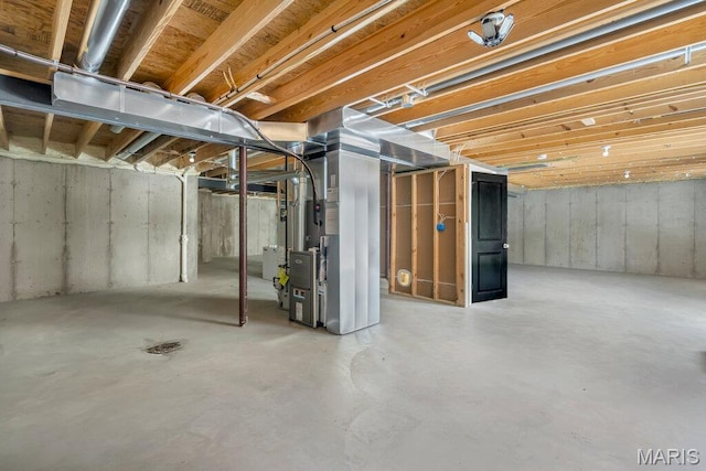 845 Kingston Hills Ct, Fenton, MO 63026 - unfinished basement featuring heating unit