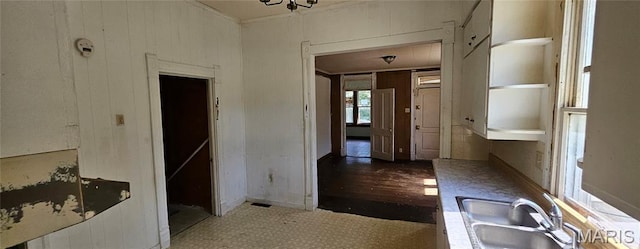 718 2nd St W, Scott City, MO 63780 - corridor featuring a sink and ornamental molding