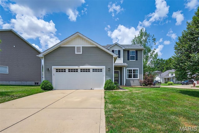 907 Wilderness Way Dr, Eureka, MO 63025 - traditional-style home featuring a garage, concrete driveway, and a front lawn