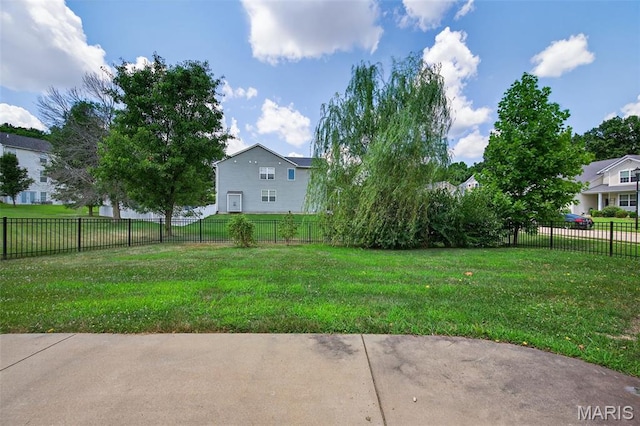 907 Wilderness Way Dr, Eureka, MO 63025 - view of yard