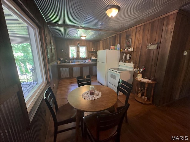 72 War Bluff Dr, Golconda, IL 62938