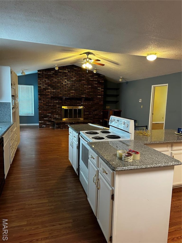 523 Foxtrail Dr, Hazelwood, MO 63042 - photo 5