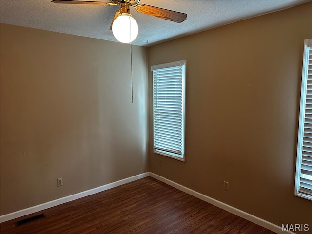 523 Foxtrail Dr, Hazelwood, MO 63042 - photo 21