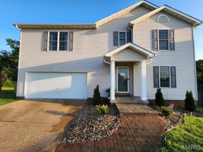 344 Mitulski Dr, Wentzville, MO 63385 - photo 1