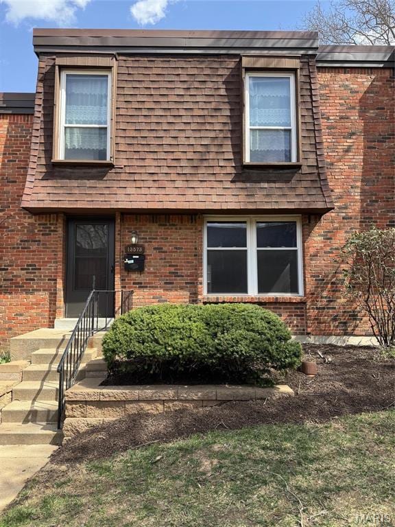 13573 Coliseum Dr, Chesterfield, MO 63017 - photo 1