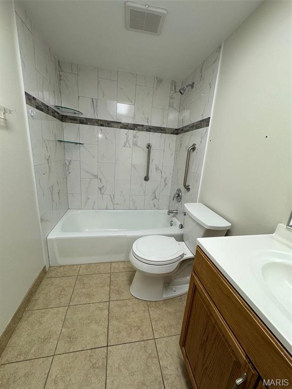 13573 Coliseum Dr, Chesterfield, MO 63017 - photo 17