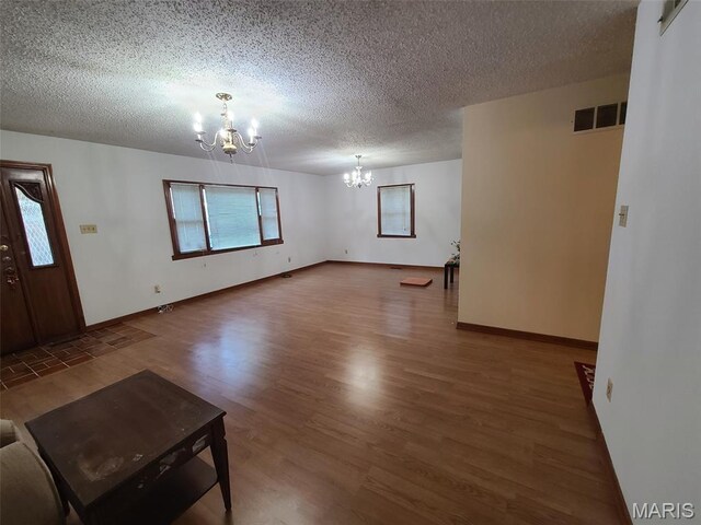 3100 Osceola St, Saint Louis, MO 63111 - photo 9