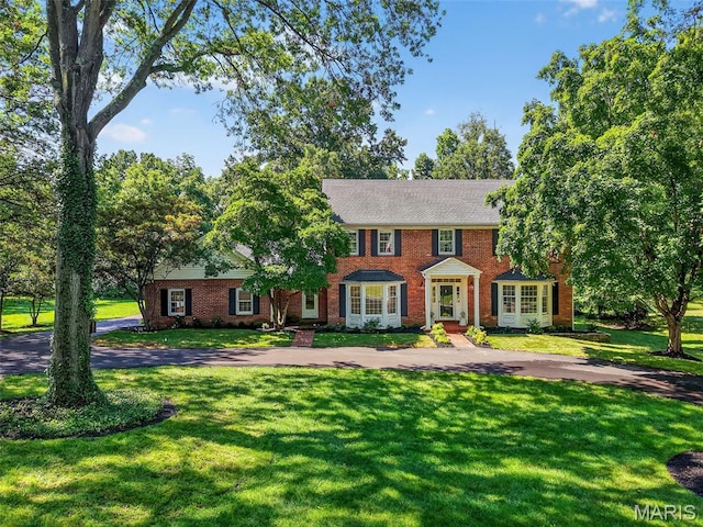 12549 Bickford Dr, Town And Country, MO 63141 - photo 1