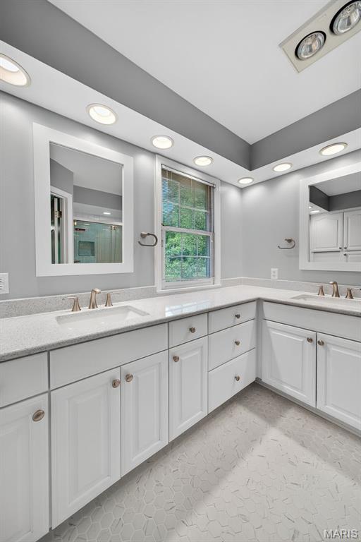 12549 Bickford Dr, Town And Country, MO 63141 - photo 33