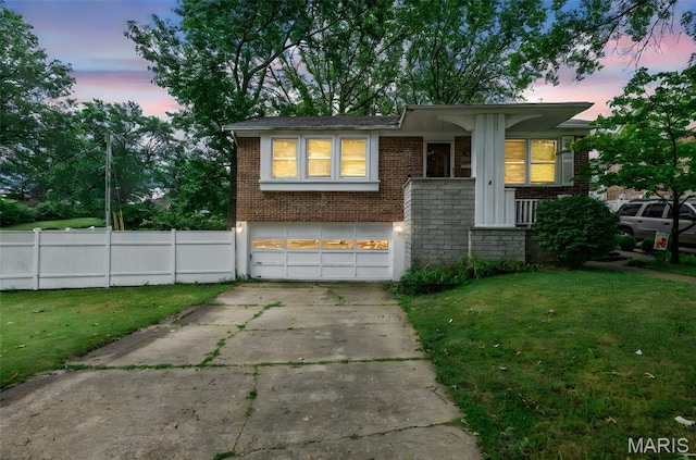 9086 Radiom Dr, Affton, MO 63123