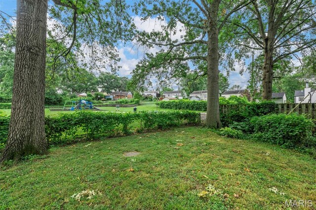9086 Radiom Dr, Affton, MO 63123