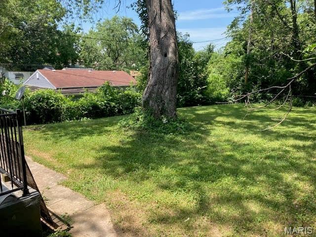 7315 Albright Ave, Jennings, MO 63136 - photo 10