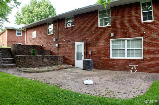 481 Sullivan St, East Alton, IL 62024