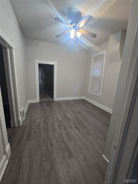 4620 Michigan Ave, Saint Louis, MO 63111 - photo 7