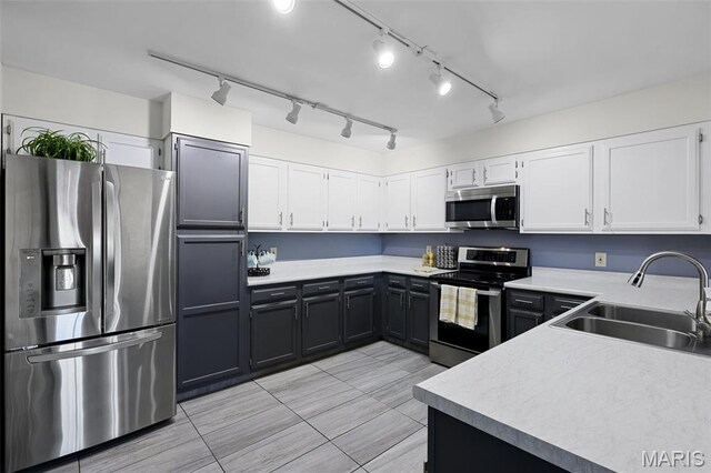 1033 Wilton Royal Dr Unit 206, Creve Coeur, MO 63146
