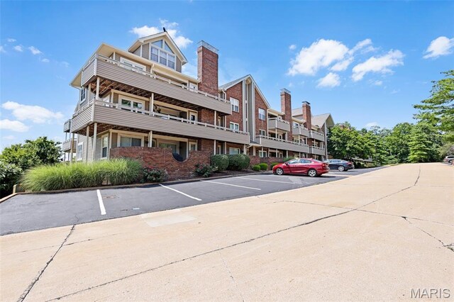 1033 Wilton Royal Dr Unit 206, Creve Coeur, MO 63146