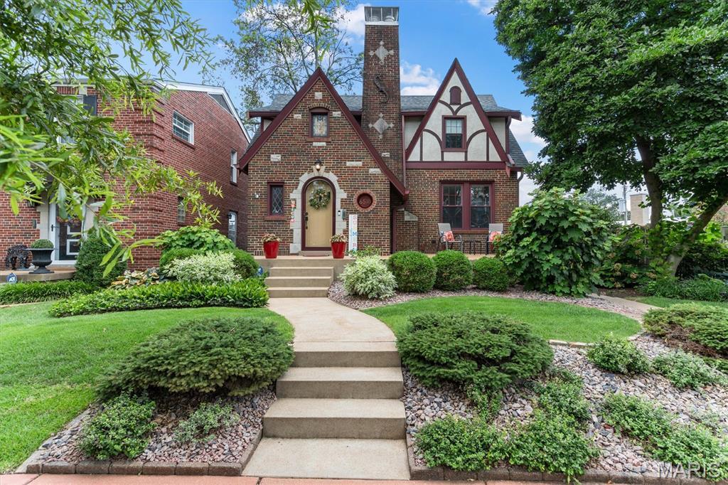 6518 Loran Ave, Saint Louis, MO 63109 - photo 1