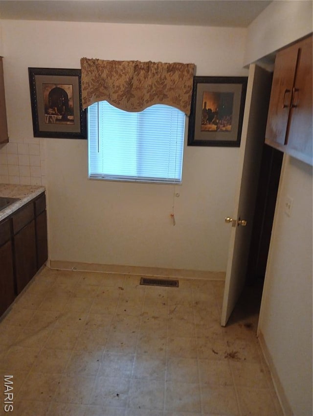 501 Carson Rd, Ferguson, MO 63135 - view of unfurnished dining area