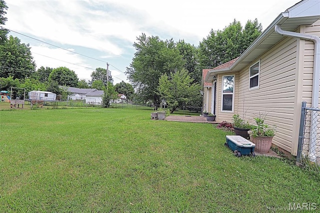 643 Woodgate St, Farmington, MO 63640 - view of yard
